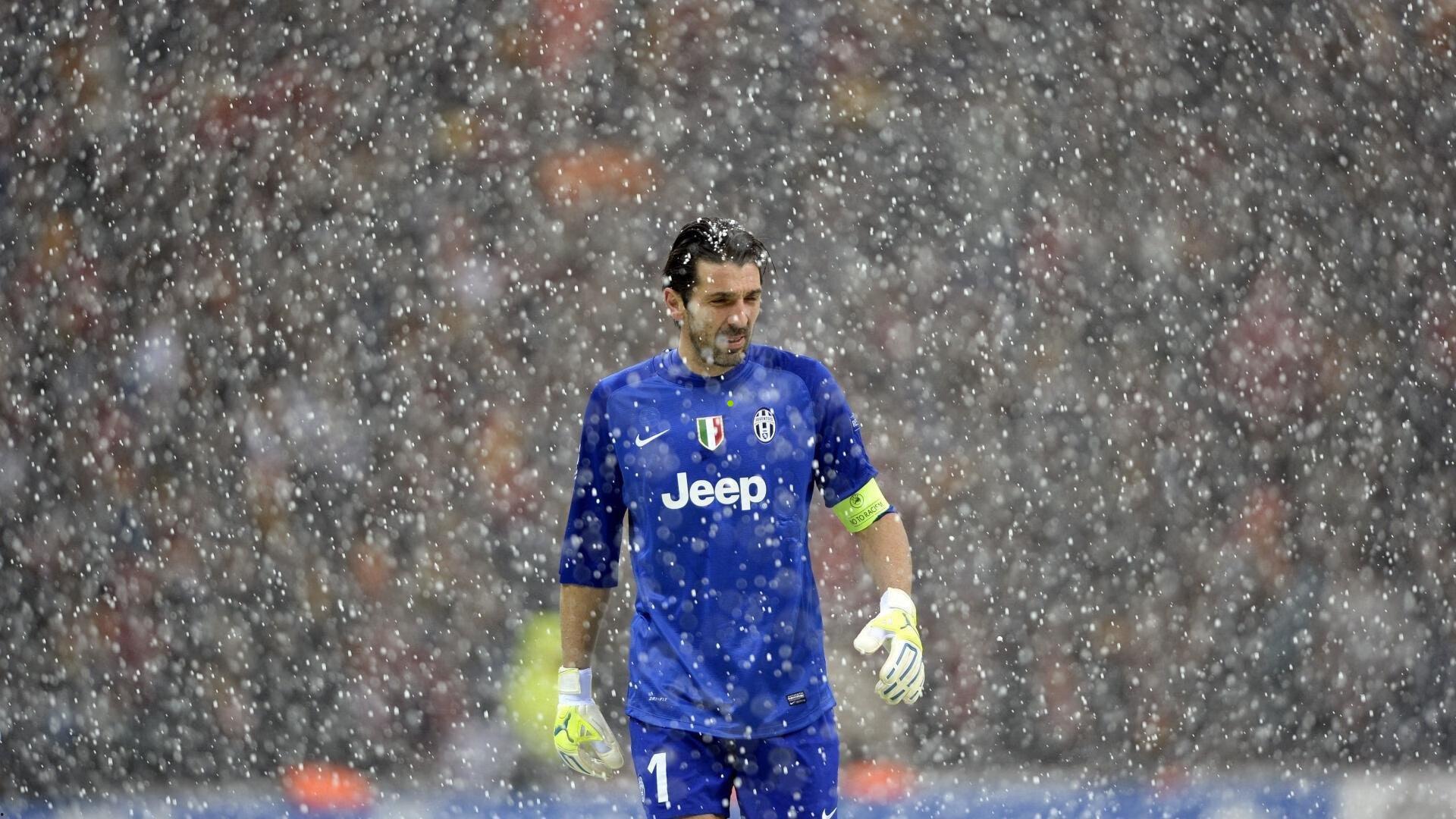 斯科尔斯坦言未签多纳鲁马成生涯遗憾，盛赞其与舒梅切尔一脉相承