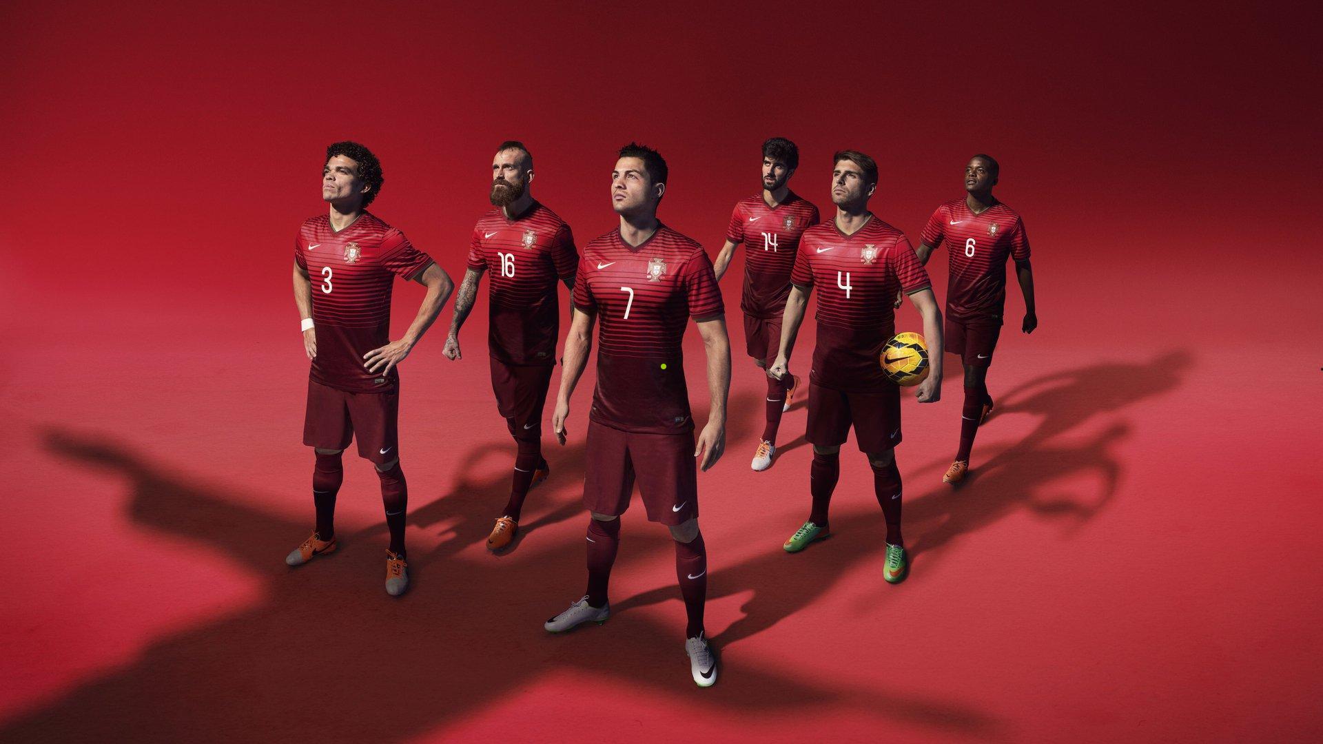 越南媒体热议中国队最后时刻‘变脸’归化球员引担忧，武磊成救星